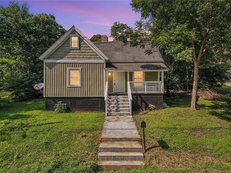 1st image of 109 Farmer St