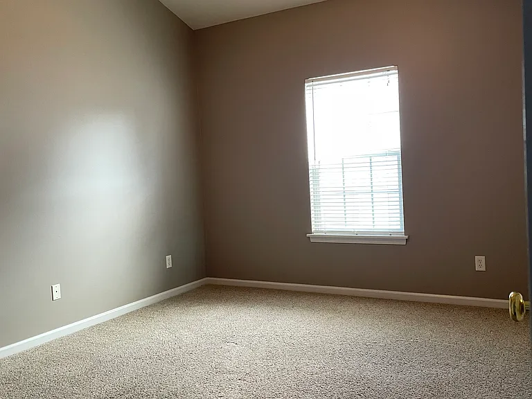 6303 Spring Creek Ln — Photo 16