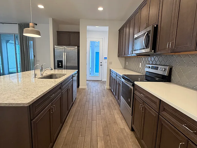 8210 Nemours Pkwy — Photo 18
