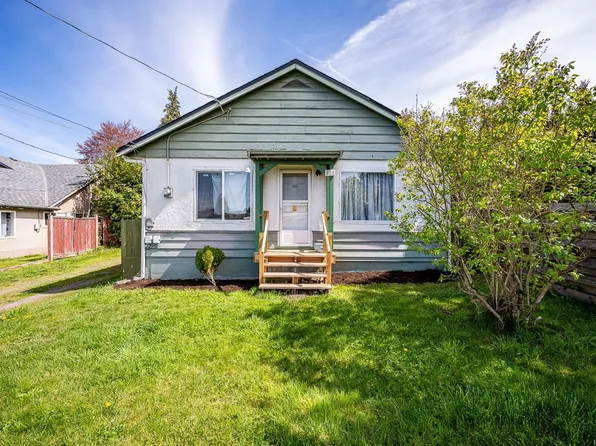 971 Fir St, Campbell River, BC V9W 3B4