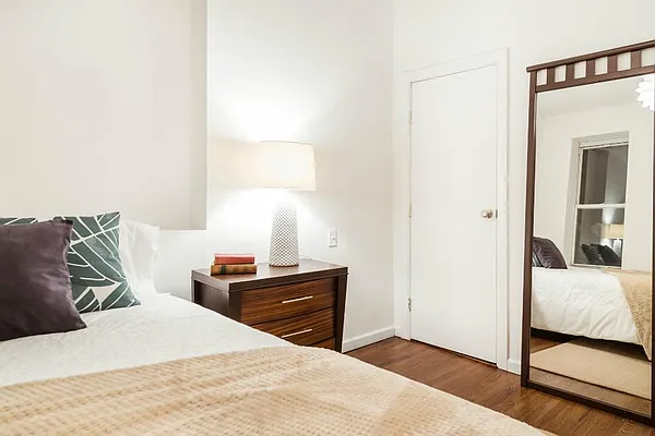 Sold by Level Group | media 13