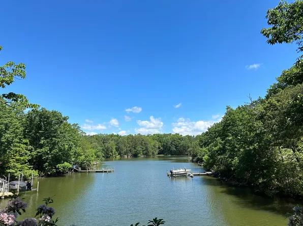 475 Stoney Rd, Heathsville, VA 22473