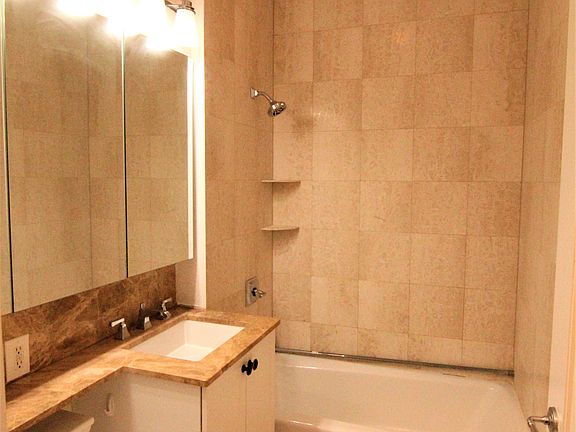 5th image of 21 S William St APT 2C