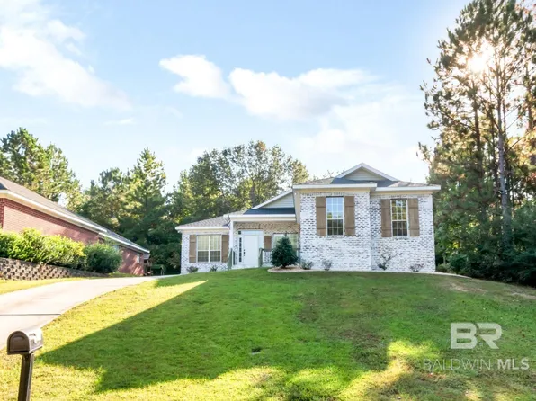 2039 Creekwood Place Ct, Mobile, AL 36695
