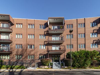400 E Dundee Rd APT 207C, Buffalo Grove, IL, 60089