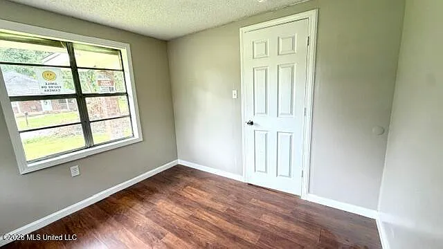 5125 Community Ave — Photo 24