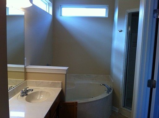 4th image of 9265 Windy Meadow Ln