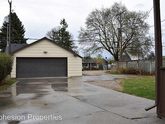 2nd image of 1605 Arlington Ave #A
