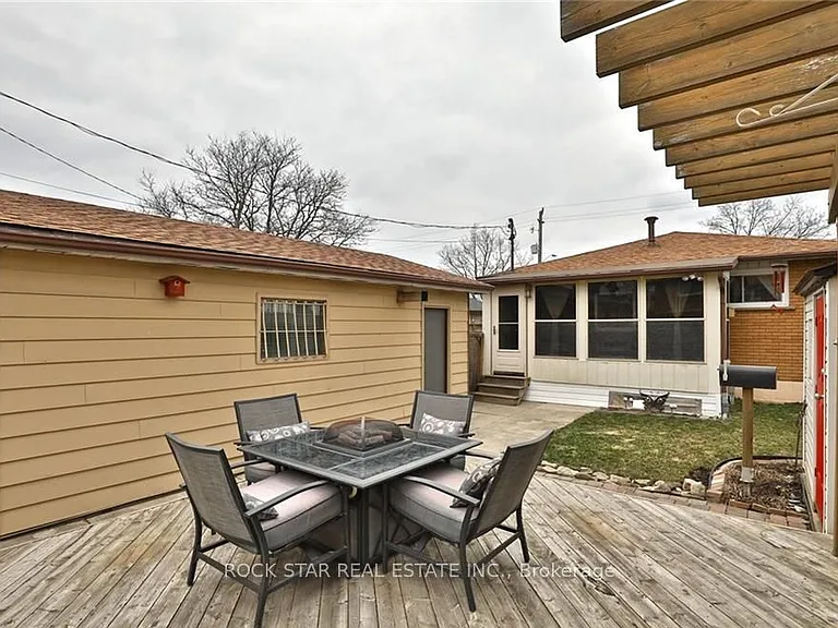 442 Greenhill Ave — Photo 13