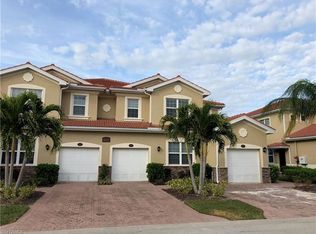 8541 Oakshade Cir #4, Fort Myers, FL 33919