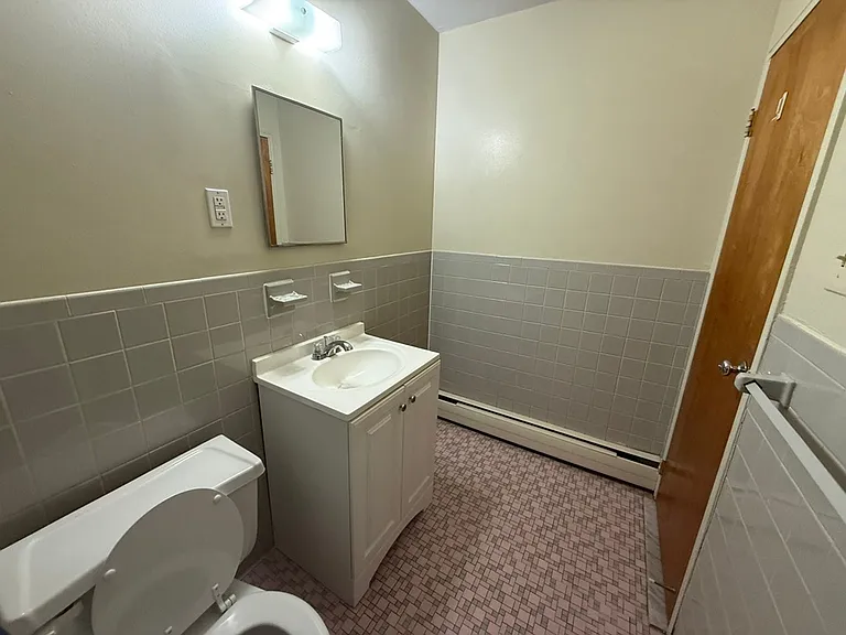410 Prospect Ave — Photo 9