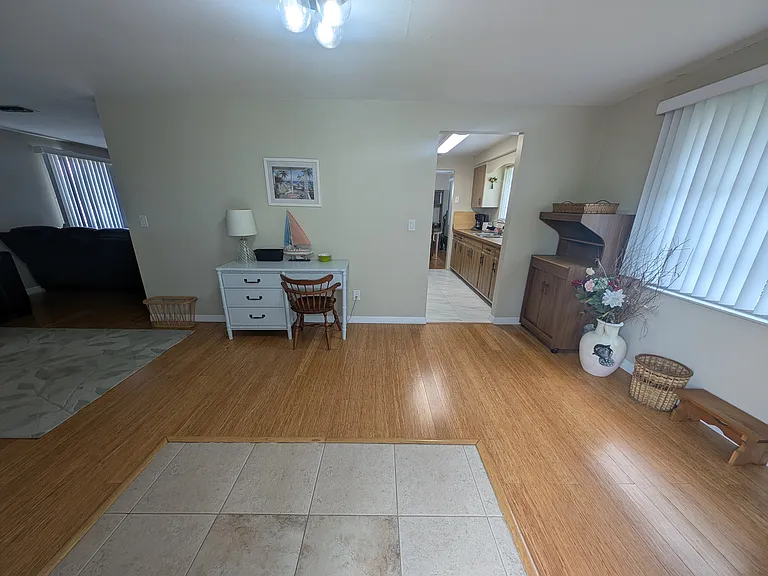 729 Myrtle Ave — Photo 8