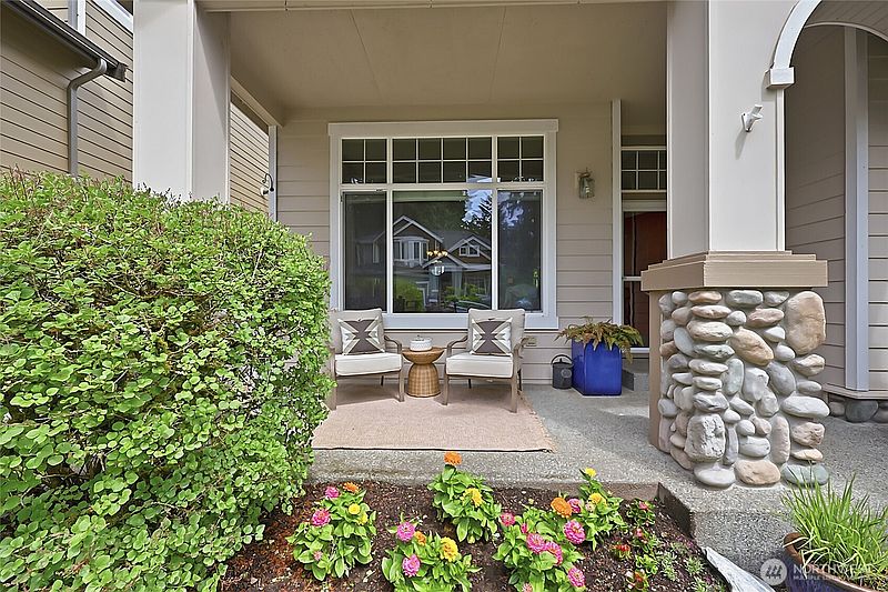 3rd image of 115 170th Street SE