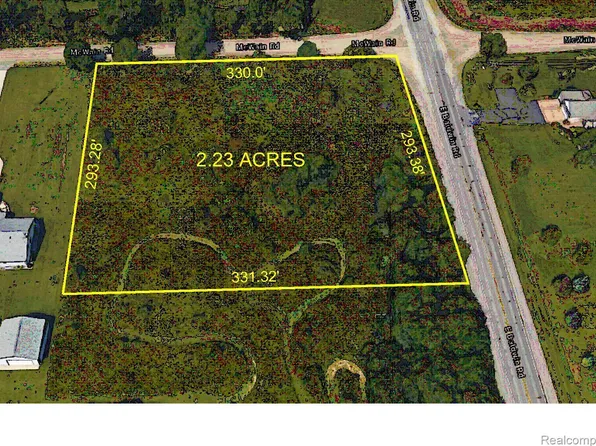 2408 E Baldwin Rd, Grand Blanc, MI 48439