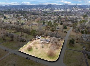 1215 Parker Pl, Brentwood, TN 37027