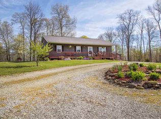 9859 E Summitt Ln, Bloomfield, IN 47424