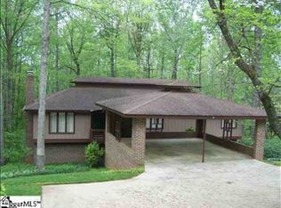 221 Covington Rd, Greenville, SC 29617