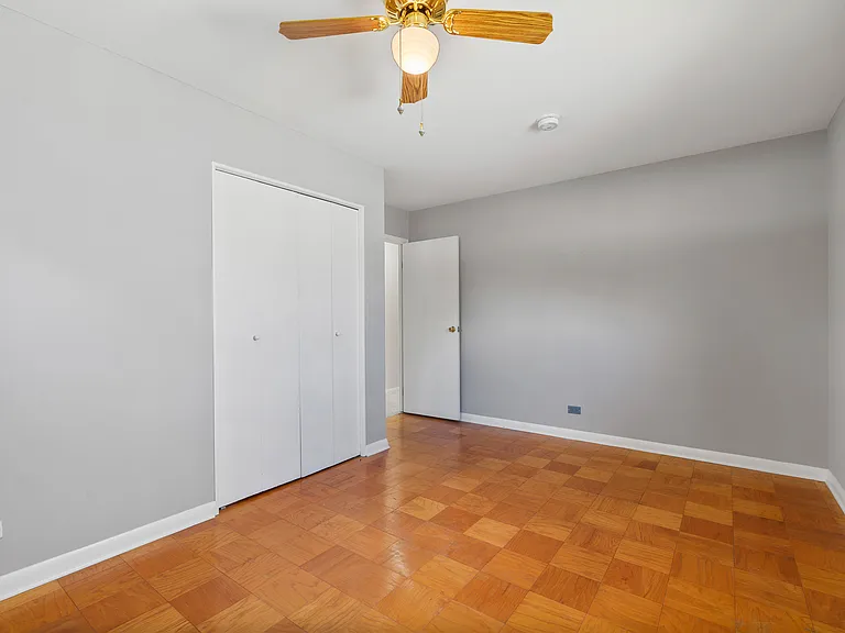 818 Leahy Cir — Photo 11