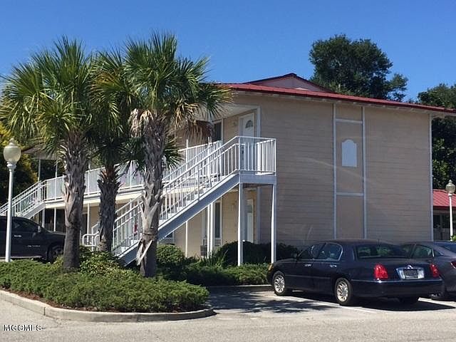 1st image of 1664 Beach Blvd #32