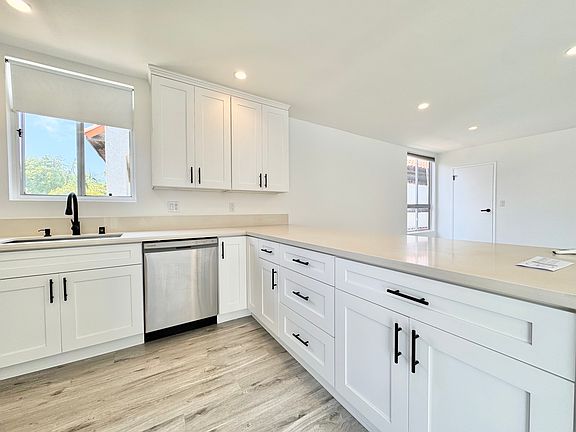 4th image of 1345 18th St APT 4