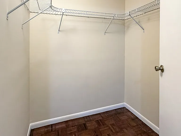 326 Prospect Ave #2G — Photo 9