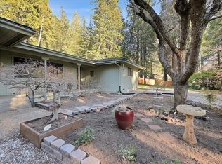 10650 Pine Hill Dr, Grass Valley, CA 95945