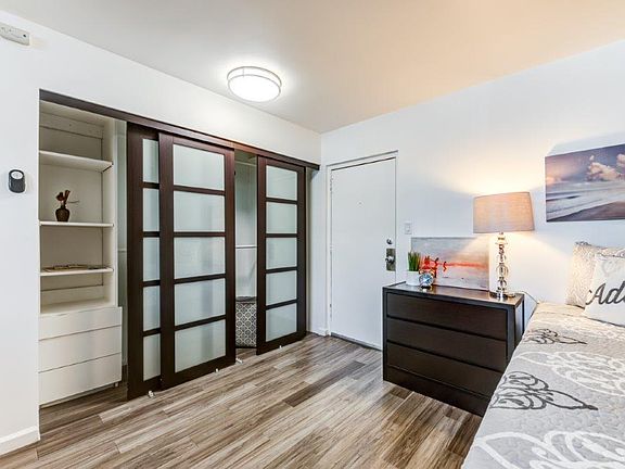 Meridian Pointe Apartments