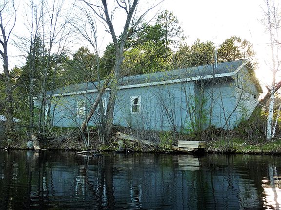 Locate on waters edge