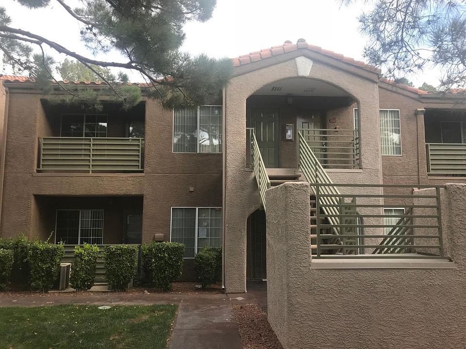 1st image of 2121 Sealion Dr Unit 202