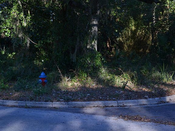 3rd image of 1704 Baker Ct