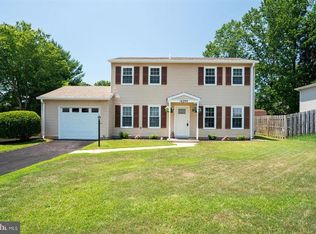 14290 Princedale Dr, Woodbridge, VA 22193