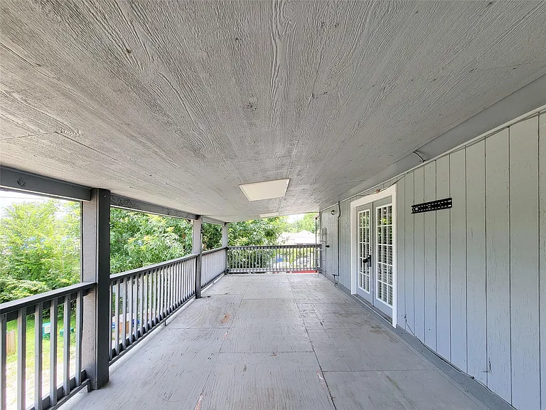 2513 Kowis St #B — Photo 2