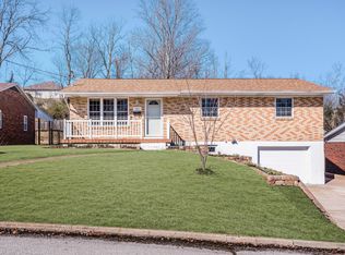 1421 Willcoxon Dr, Jefferson City, MO 65101