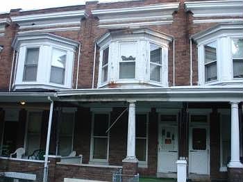 2nd image of 2151 Chelsea Ter