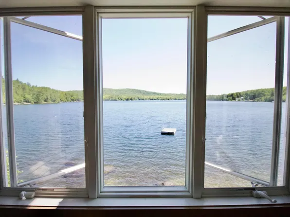 8 W Shore Rd #2, Nelson, NH 03457