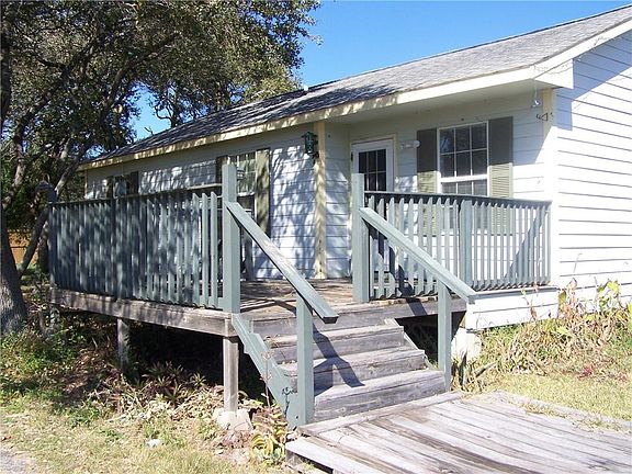 3rd image of 1134 Nagle St