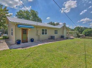 124 Lake Shore Dr, Horseshoe Bay, TX 78657