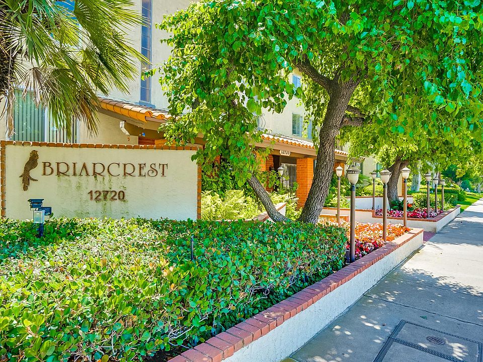 1st image of 12720 Burbank Blvd Unit 127