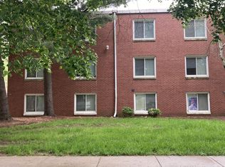 709 W Church St #11, Champaign, IL 61820