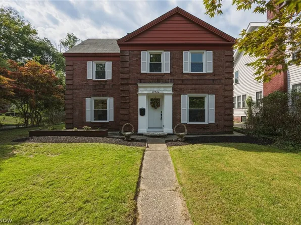 10422 Brighton Rd, Bratenahl, OH 44108