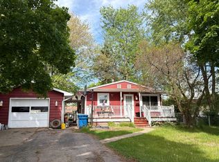 151 N Sherman St, Vassar, MI 48768