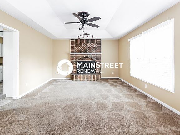 3rd image of 216 W Heritage Dr