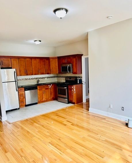 1st image of 45 S Broadway Ave #5B
