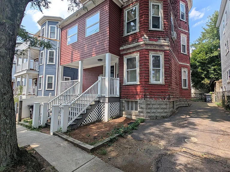 79 Conwell Ave — Photo 18