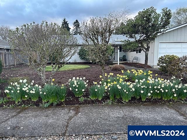 1st image of 2800 NW Ashwood Dr