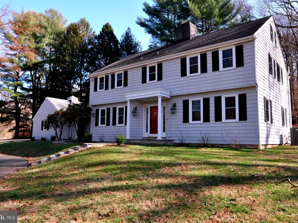 800 Sycamore Ln, Wilmington, DE 19807