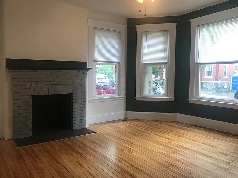 105 Grant St #1 — Photo 3
