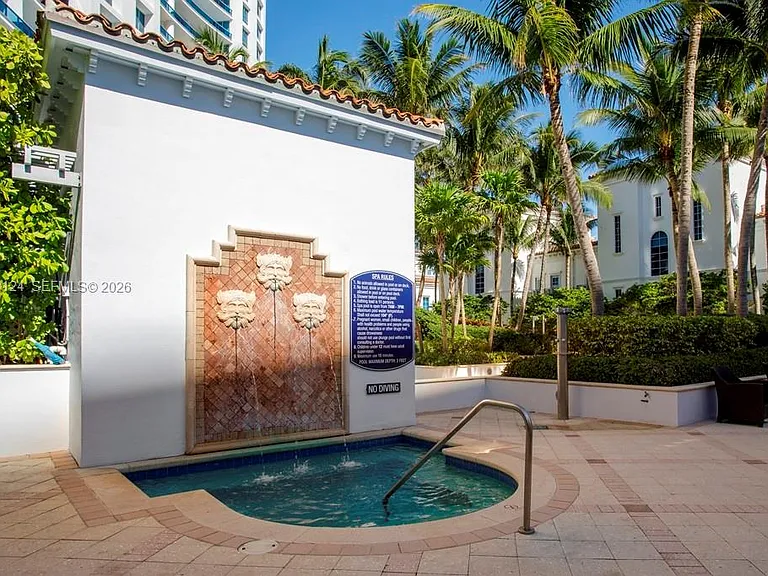 5959 Collins Ave #807 — Photo 50
