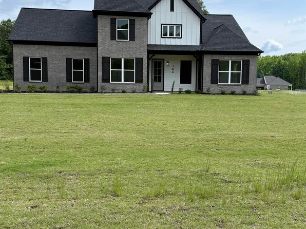 596 Centerline Roper Loop, Byhalia, MS 38611