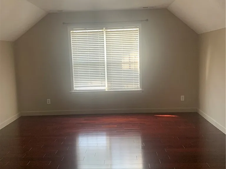3506 Harbison Ct — Photo 32